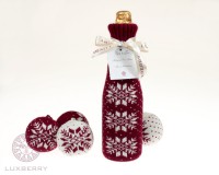 Декоративный чехол на  бутылку Luxberry Norway, бордо/белый